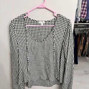 Bell sleeve blouse